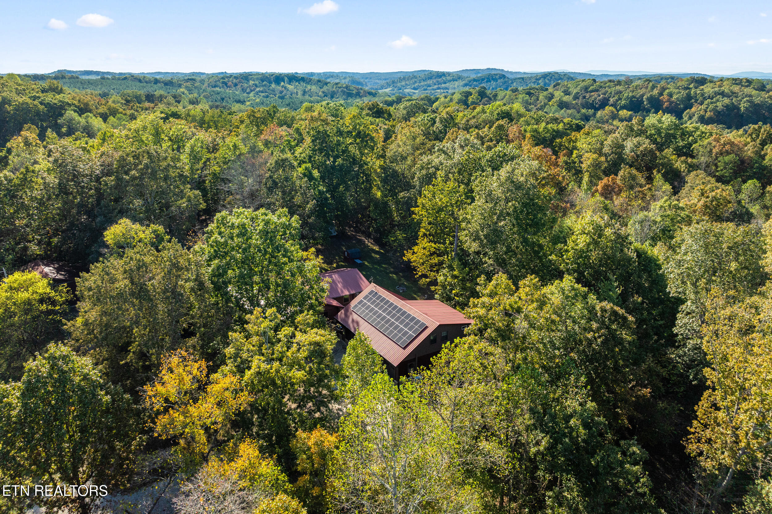228 Pattie Gap Road Philadelphia, TN 37846 - Photo 54 of 57 228 pattie gap road-61