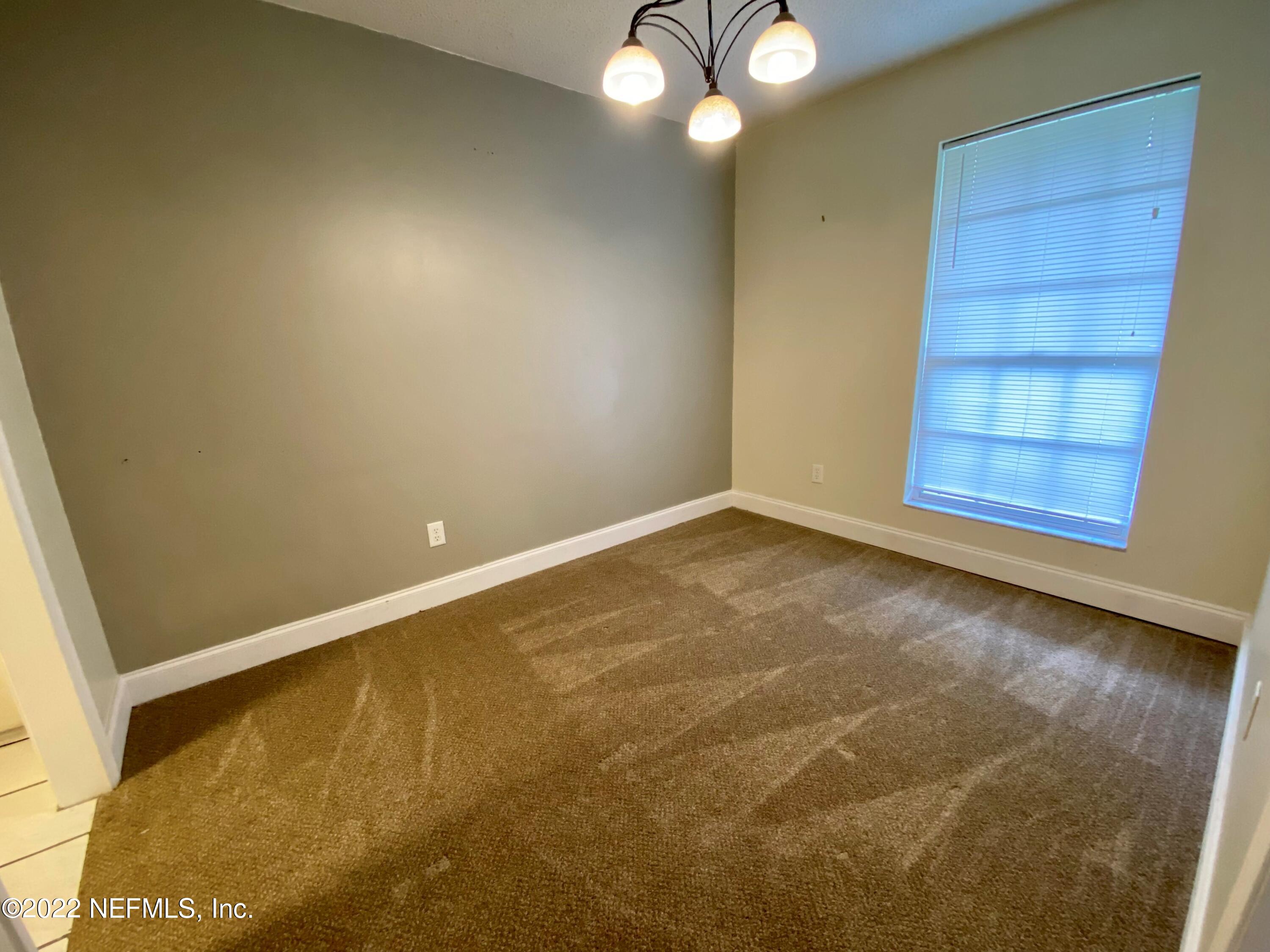 38 Robin Road Orange Park, FL 32073 - Photo 5 of 21 Dining Room