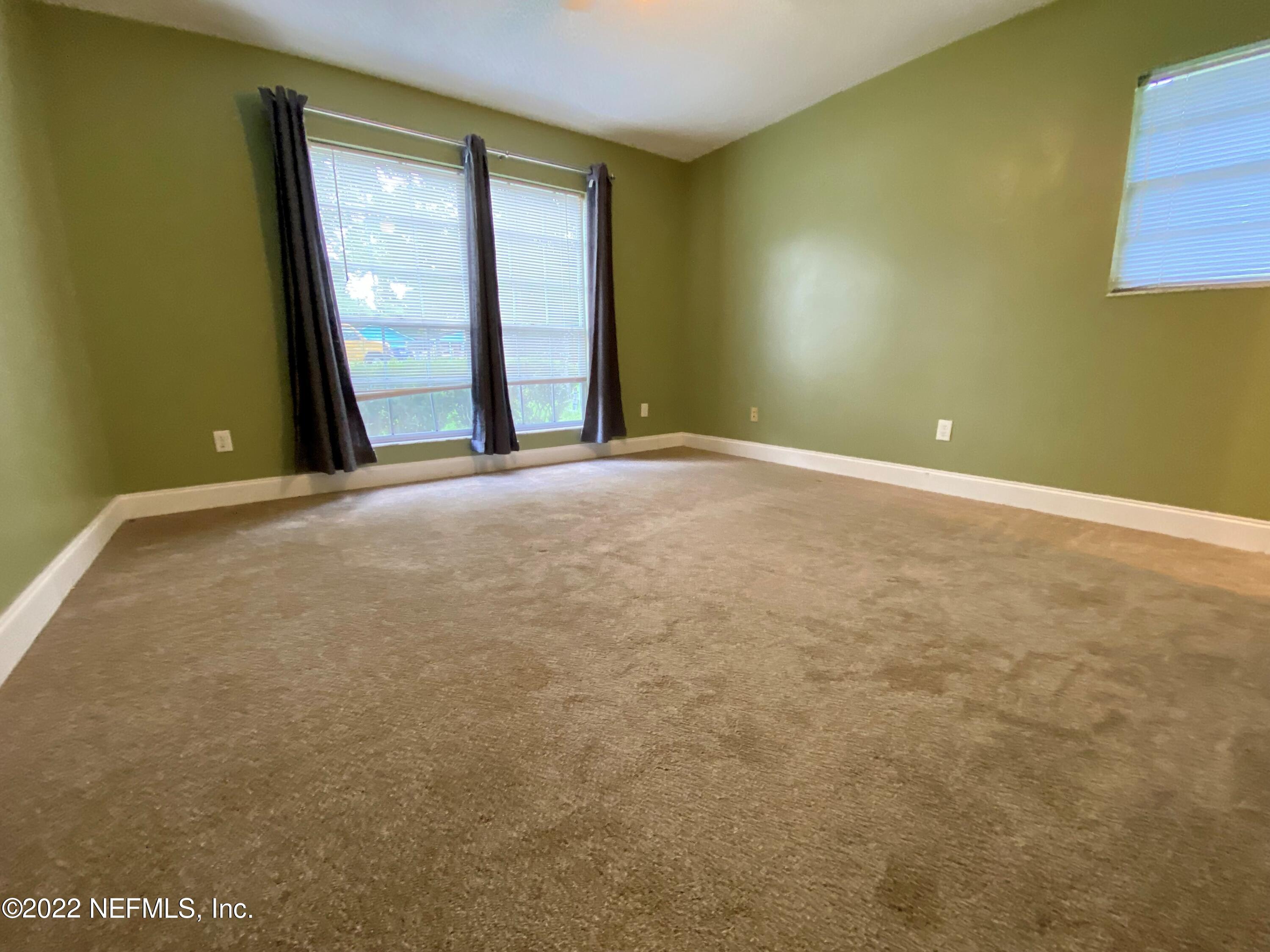 38 Robin Road Orange Park, FL 32073 - Photo 9 of 21 Master BR