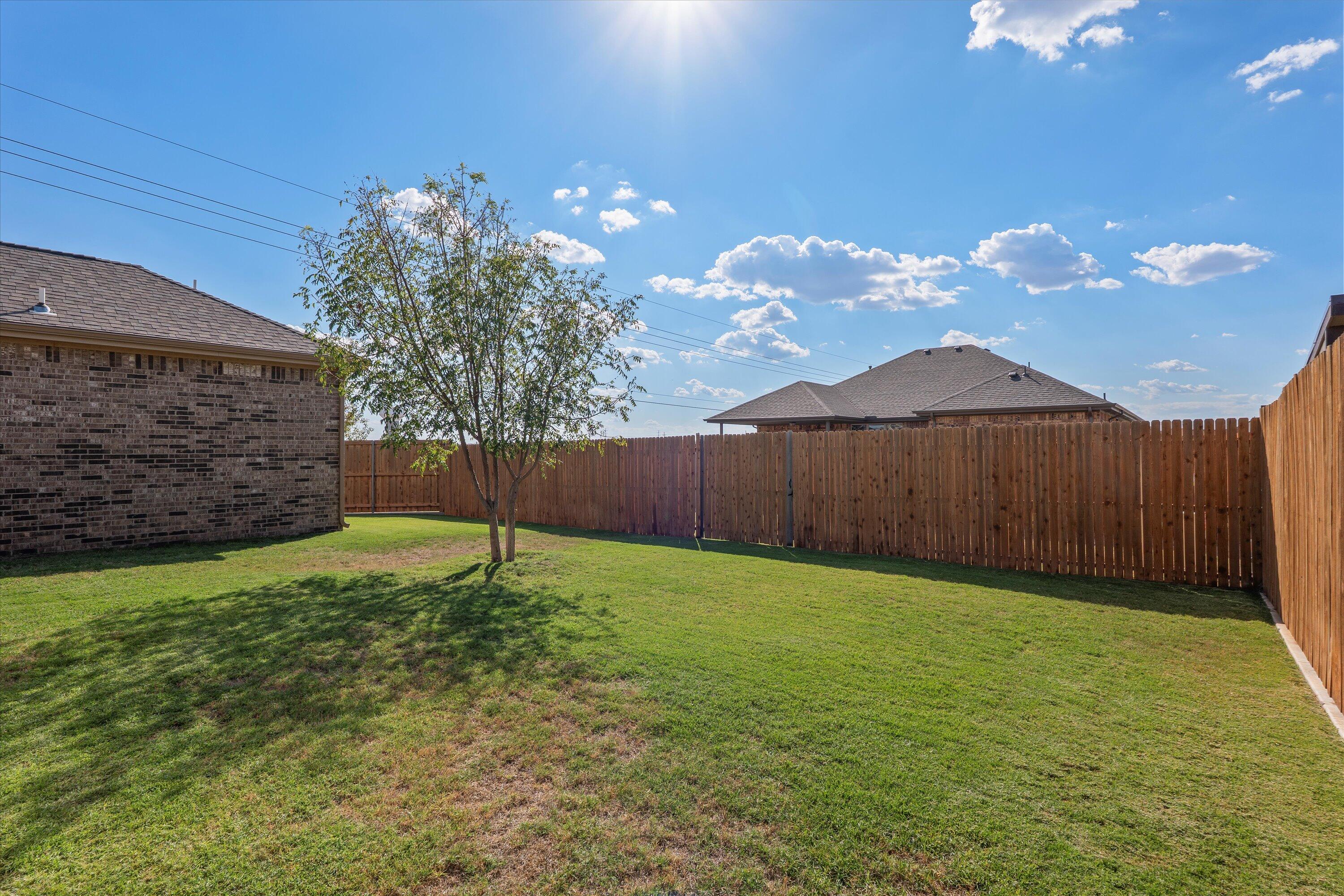 9616 Kline Avenue Lubbock, TX 79424 - Photo 30 of 33