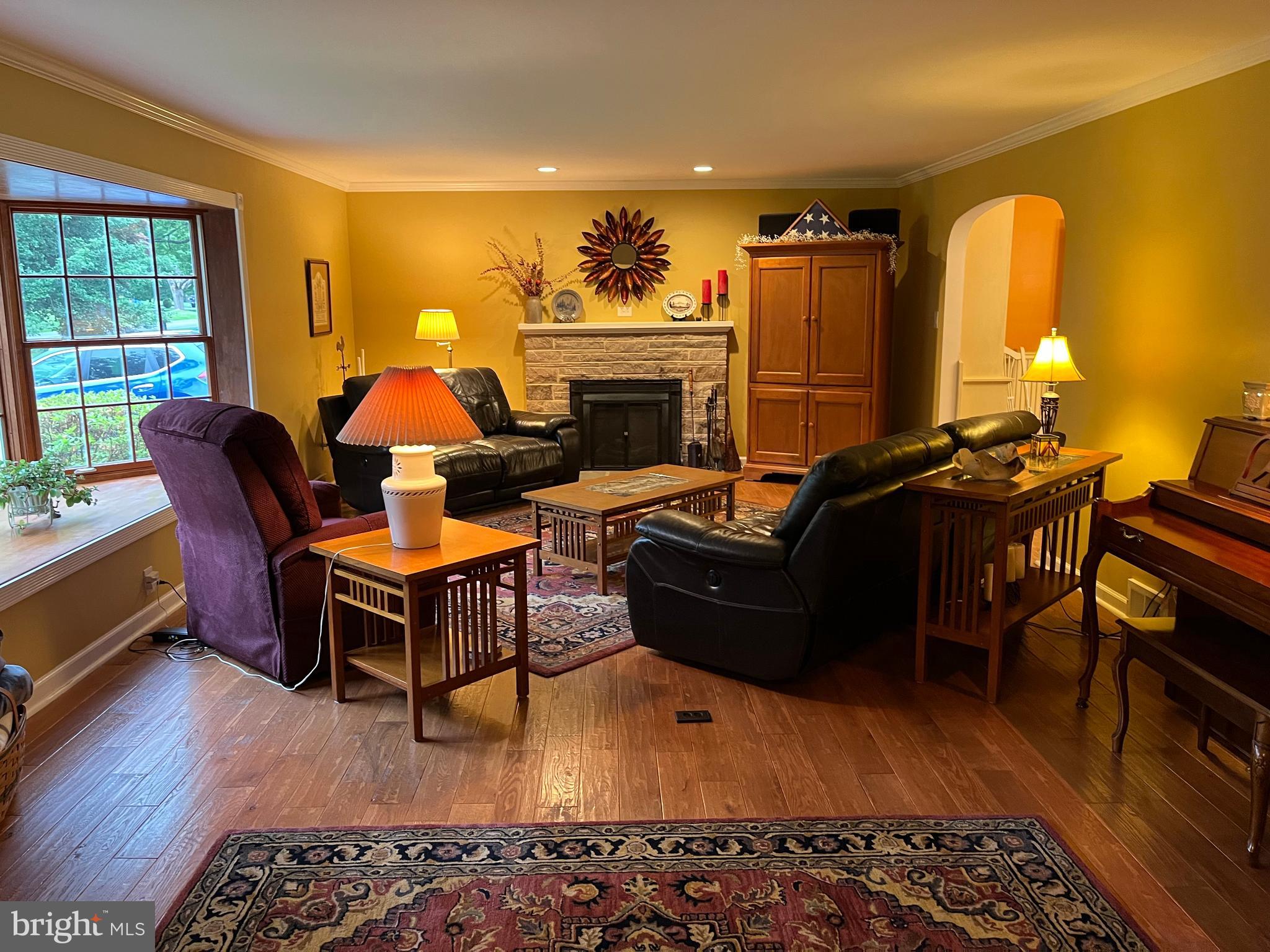17 Edgewood Road Yardley, PA 19067 - Photo 9 of 35 Gallery Image 9