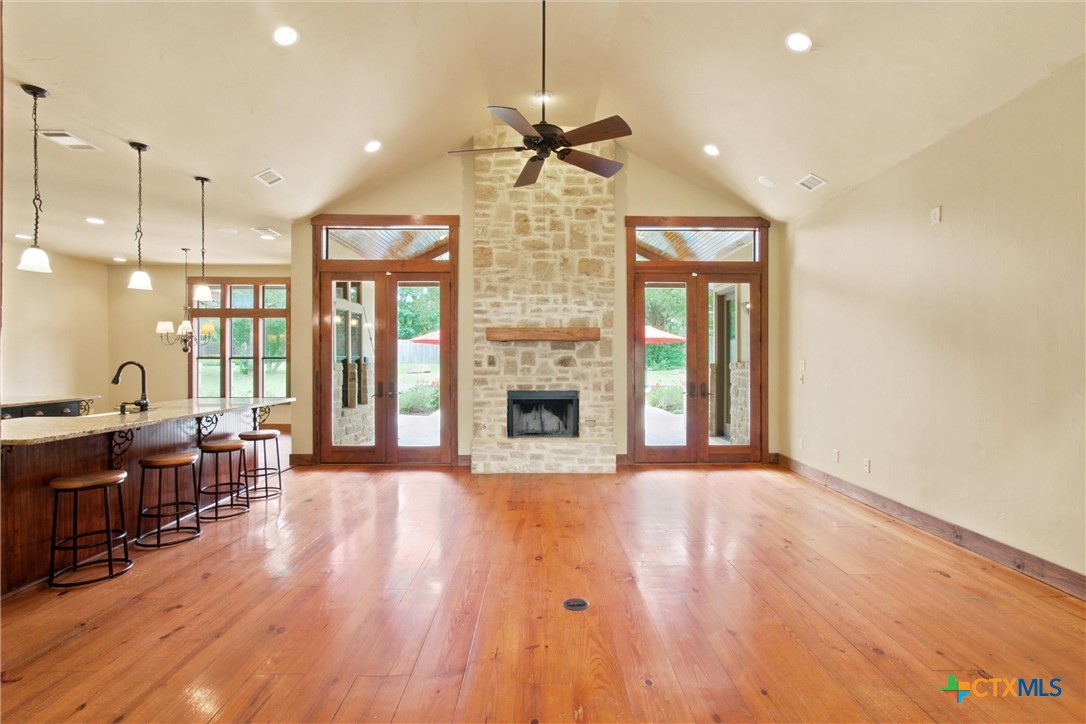 3121 Summit Ridge San Marcos, TX 78666 - Photo 9 of 44