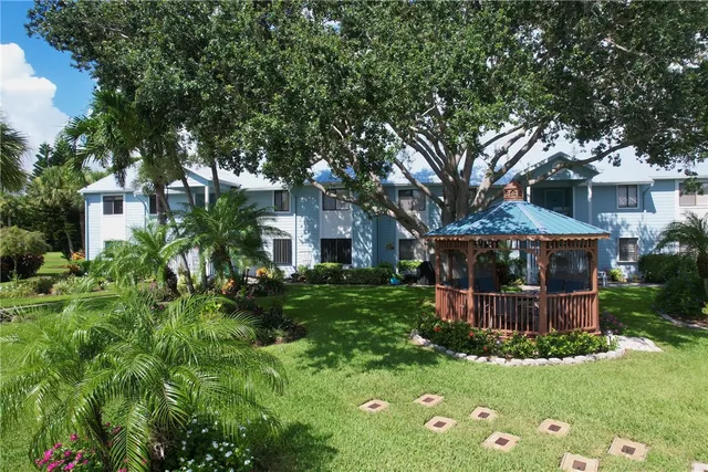 $2,200 | 9635 Riverside Drive, Unit 4, Sebastian, FL 32958