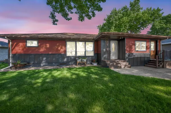 $274,000 | 1020 South State Street, Fairmont, MN 56031