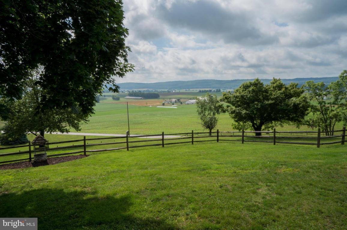 2655 Valley View Road Morgantown, PA 19543 - Photo 2 of 28 Gallery Image 2