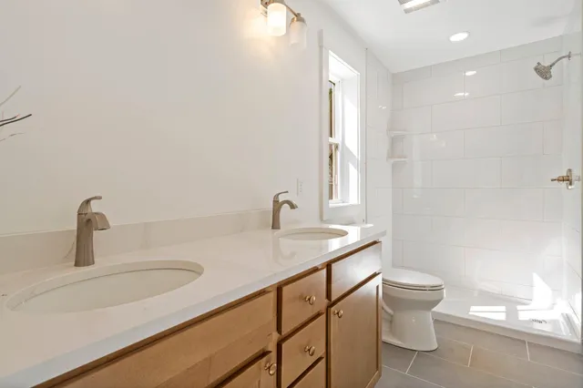 $450,000 | 25 Magnolia Lane, Unit 25, Gardiner, ME 04345