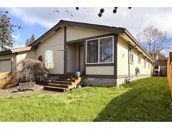 $410,000 | 17848 Southeast Sue Lane, Sandy, OR 97055