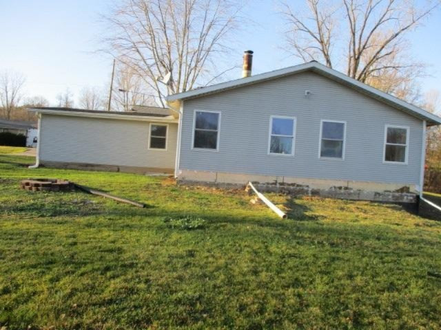 4184 East Snow Road Berrien Springs, MI 49103 - Photo 3 of 32 4