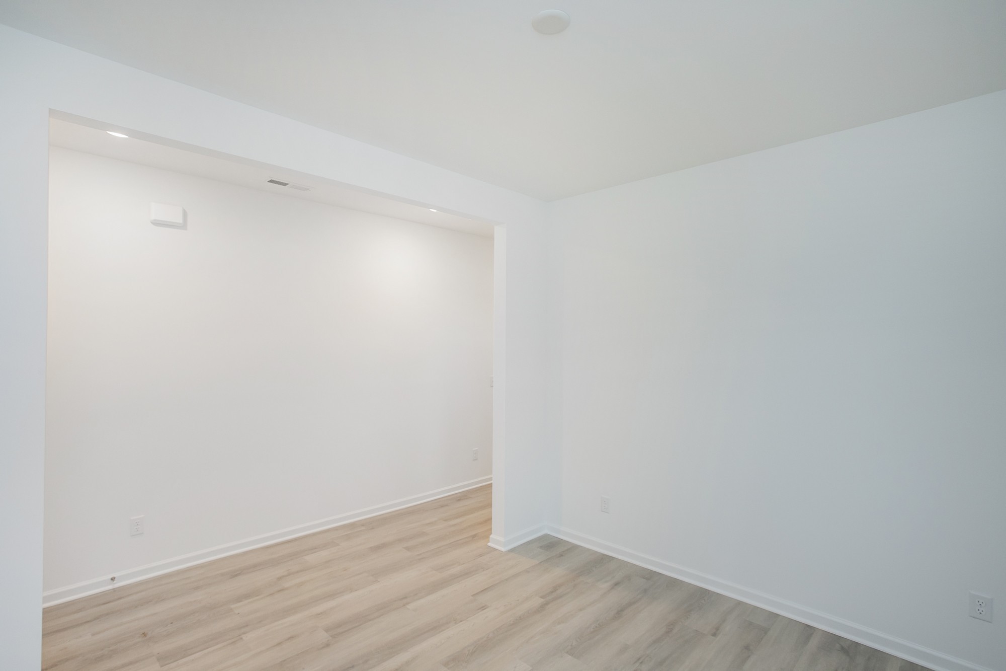 625 Maple Bend Dickson, TN 37055 - Photo 13 of 45 a view of an empty room