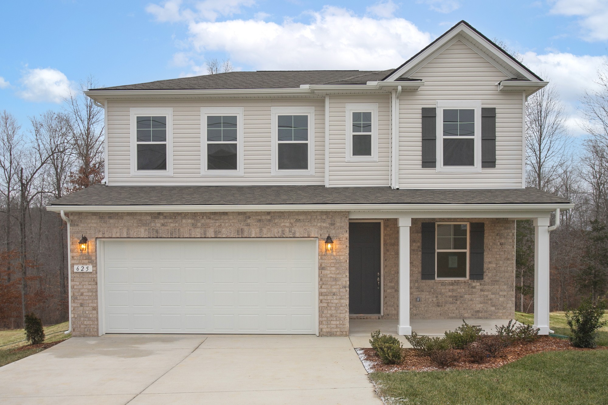 625 Maple Bend Dickson, TN 37055 - Photo 2 of 45 a view of front a house
