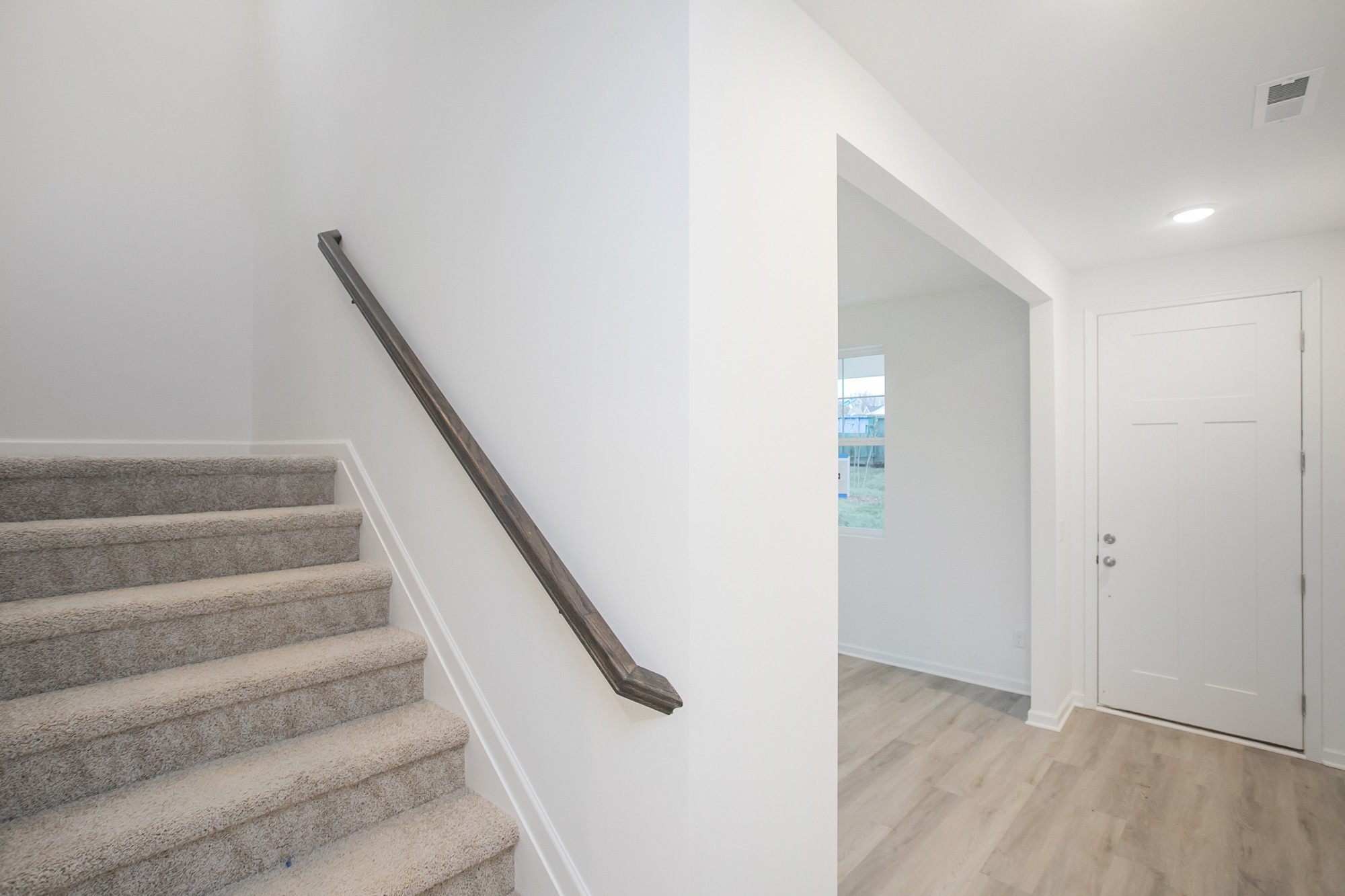 625 Maple Bend Dickson, TN 37055 - Photo 27 of 45 a view of entryway