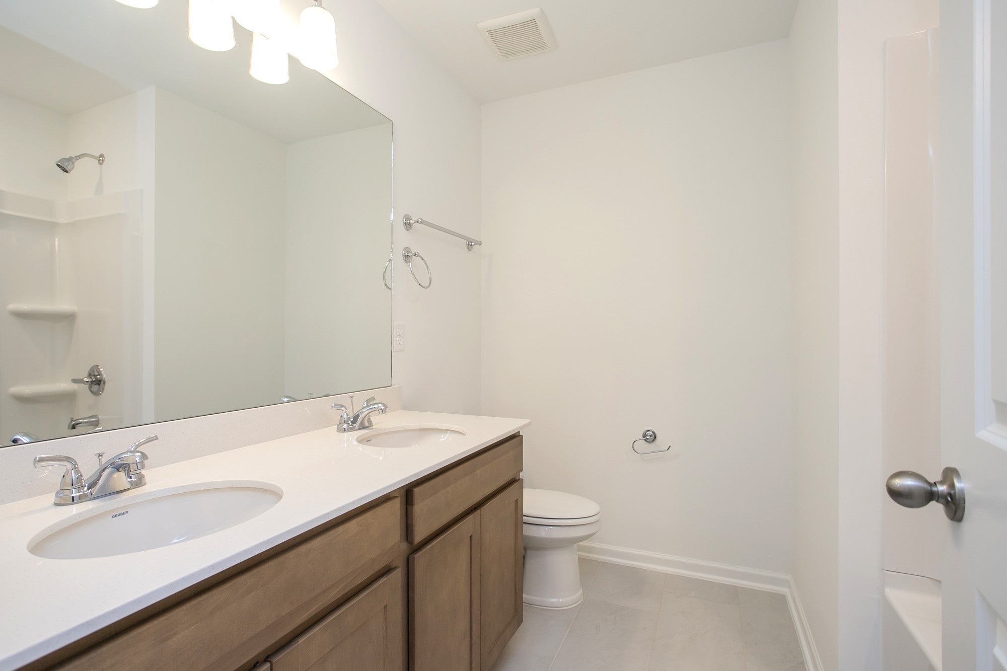 625 Maple Bend Dickson, TN 37055 - Photo 31 of 45 a bathroom with a sink a toilet and shower