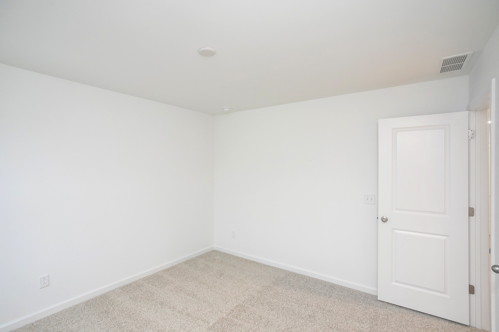 625 Maple Bend Dickson, TN 37055 - Photo 38 of 45 a view of small space