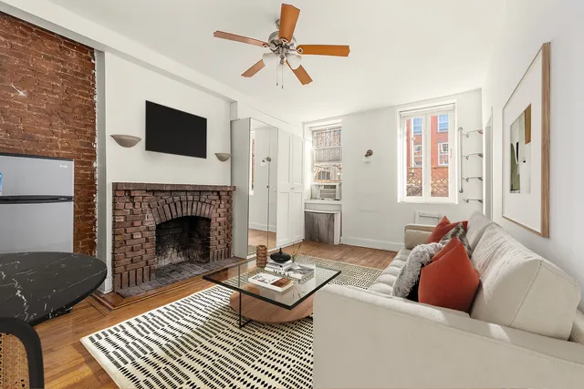 $3,995 | 69 MacDougal Street, Unit 2F | Greenwich Village