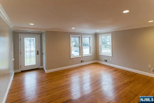 $5,200 | 430 Bogert Avenue, Ridgewood, NJ 07450