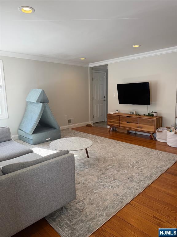 430 Bogert Avenue Ridgewood, NJ 07450 - Photo 7 of 16