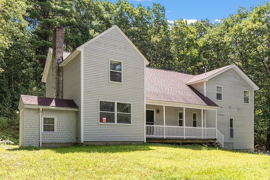 90 Minott Road Westminster, MA 01473 - Photo 2 of 41 a view of a house with a yard