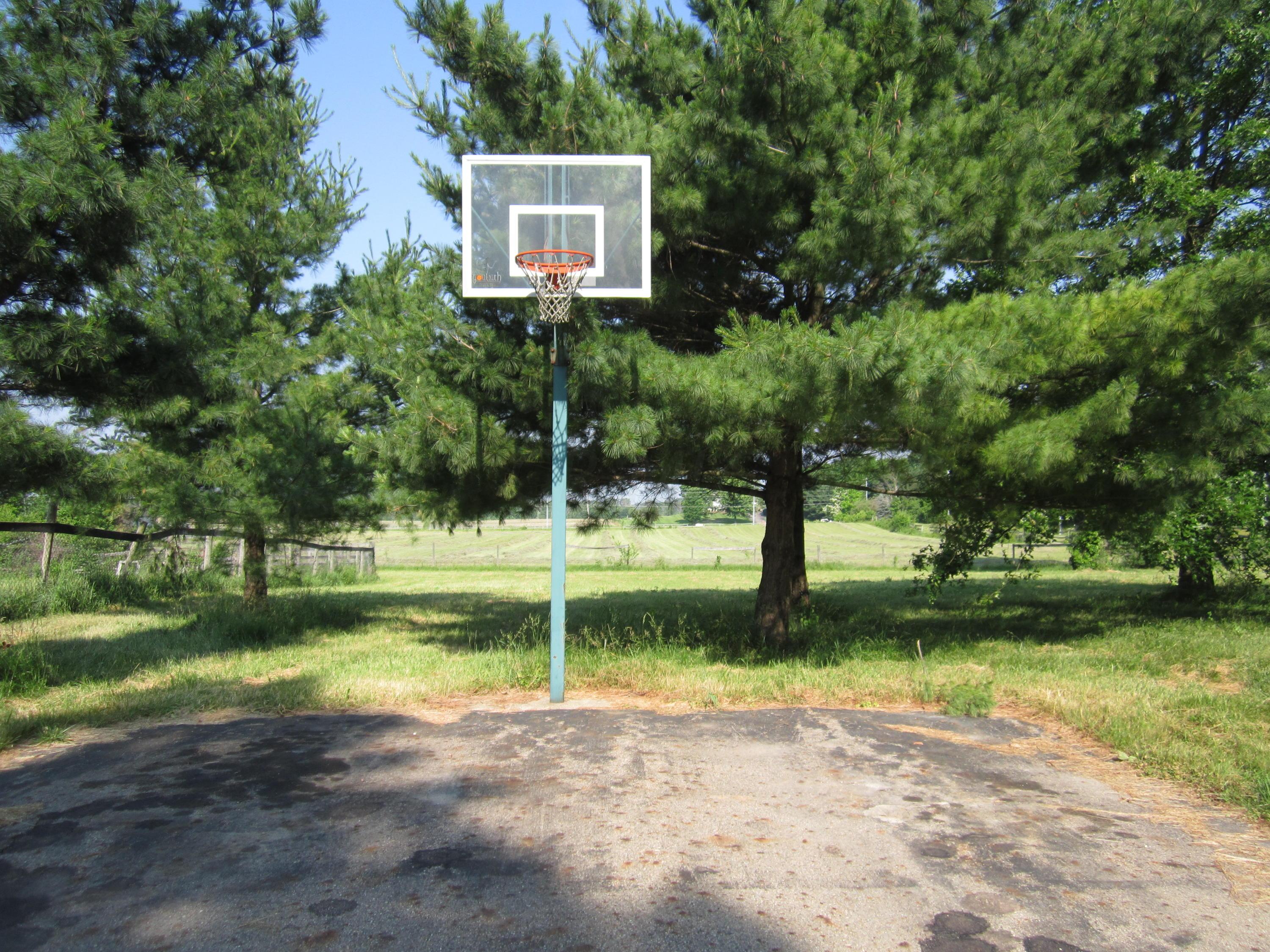 2731 Summit Road Southwest Pataskala, OH 43062 - Photo 23 of 37