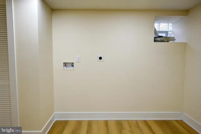 a view of a bathtub in a room