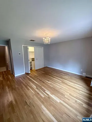 $2,850,000 | 33 Woodfield Lane, Saddle River, NJ 07458