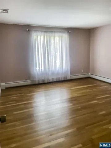 $2,850,000 | 33 Woodfield Lane, Saddle River, NJ 07458