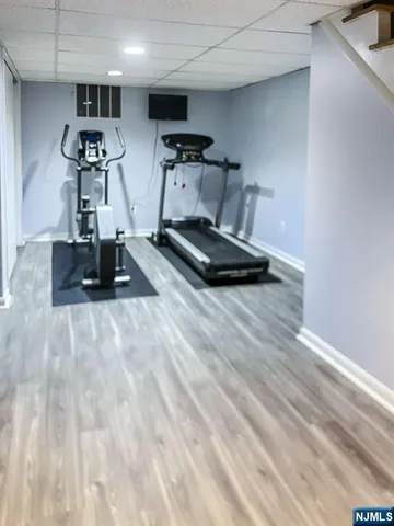 $2,850,000 | 33 Woodfield Lane, Saddle River, NJ 07458