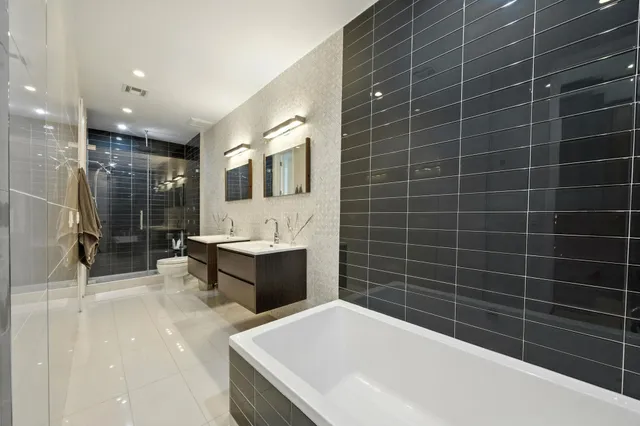 $3,750,000 | 526 Hudson Street, Hoboken, NJ 07030