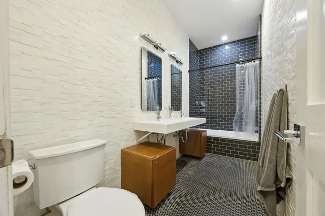 $3,750,000 | 526 Hudson Street, Hoboken, NJ 07030