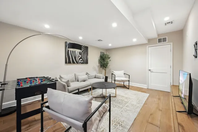 $3,750,000 | 526 Hudson Street, Hoboken, NJ 07030