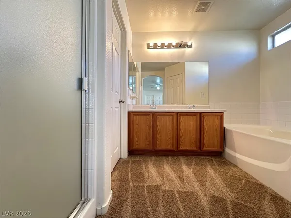 $1,645 | 6058 Las Nubes Drive, Las Vegas, NV 89142