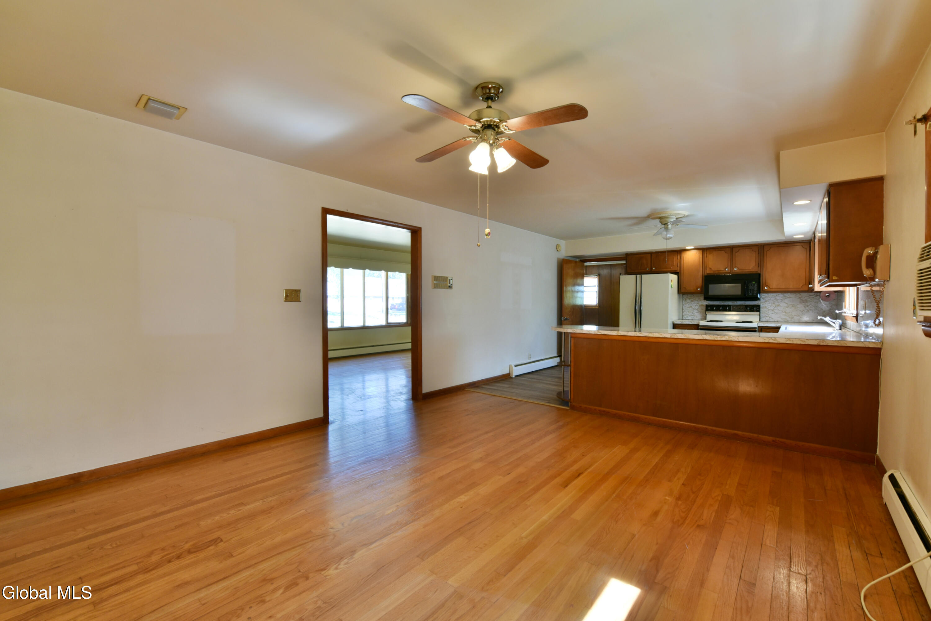 386 Church Road Albany, NY 12203 - Photo 26 of 63 18