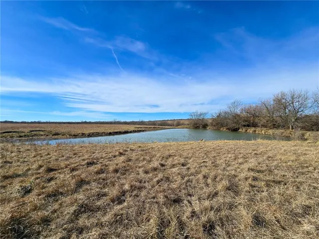 $1,840,000 | 0 Bradford Road, Harveyville, KS 66431