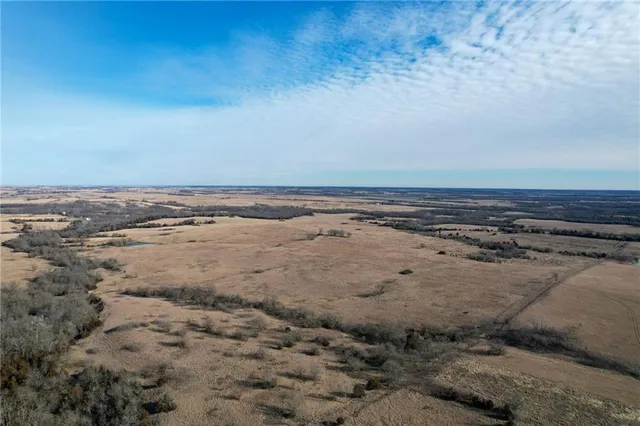 $1,840,000 | 0 Bradford Road, Harveyville, KS 66431
