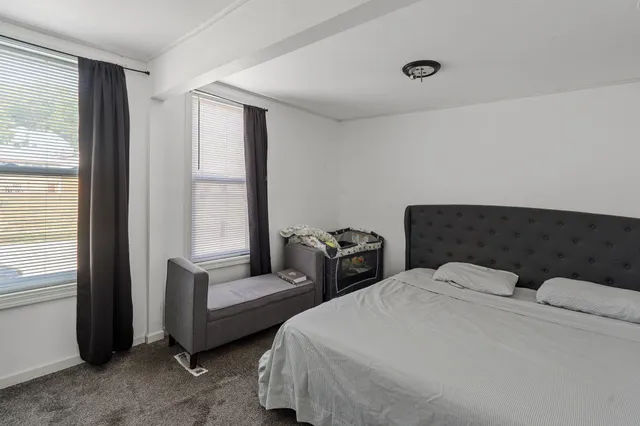 $112,000 | 2216 New Hampshire Street, Muscatine, IA 52761