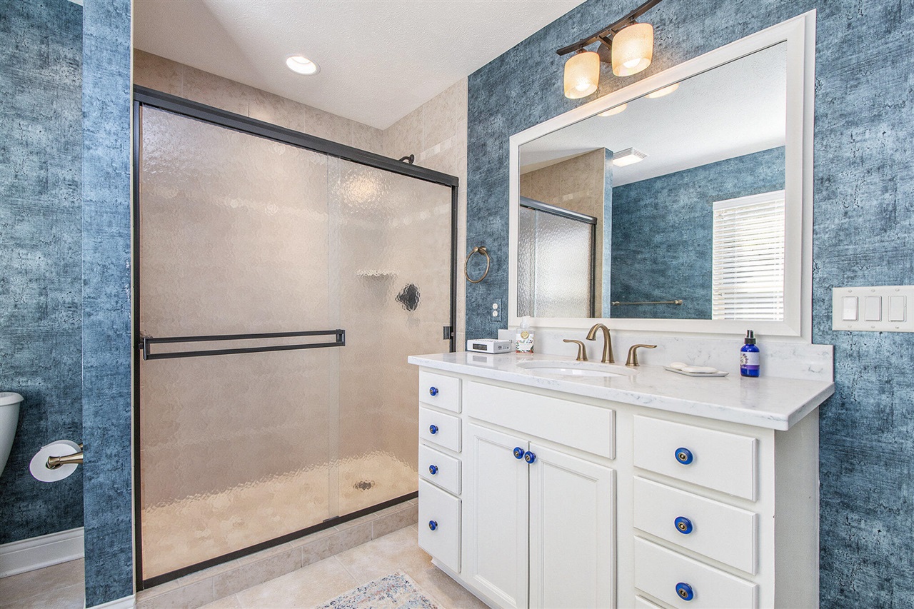993 Bridge Walk Court Southeast, Unit 119 Ada, MI 49301 - Photo 16 of 20