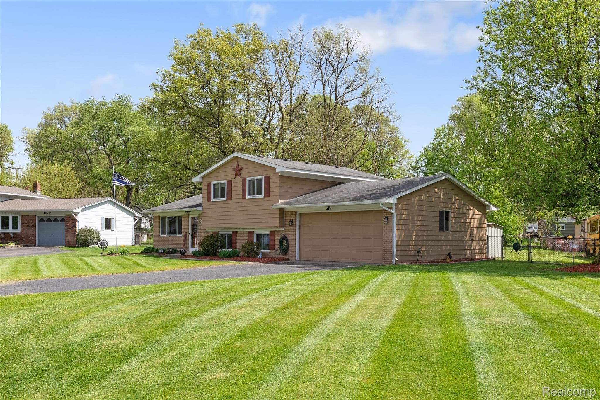 5451 Farm Road Waterford, MI 48327 - Photo 28 of 29 2022.05