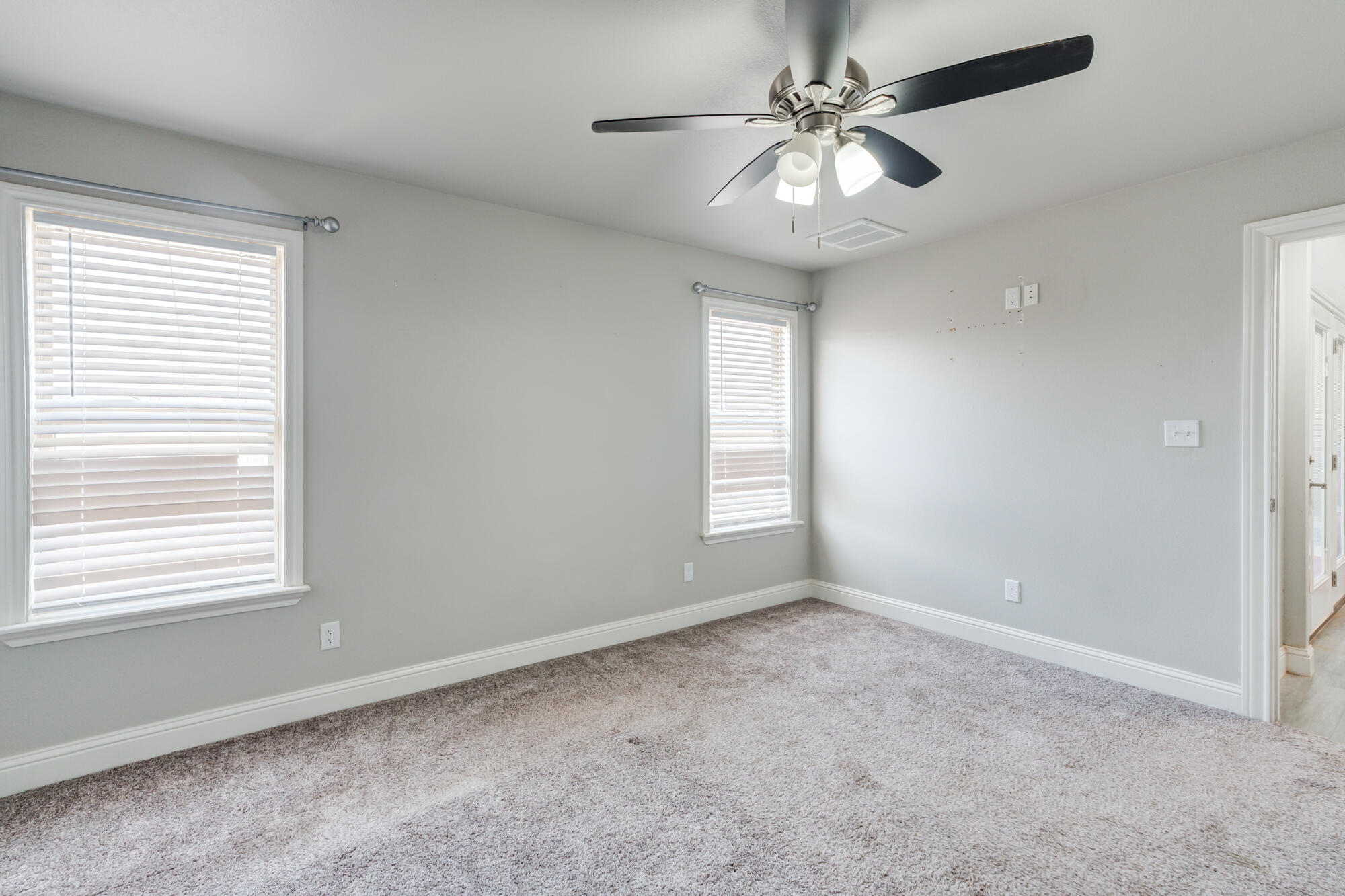 7004 24th Street Lubbock, TX 79407 - Photo 4 of 35 7004-24th-St_Lubbock-TX_30_Primary-Bedro