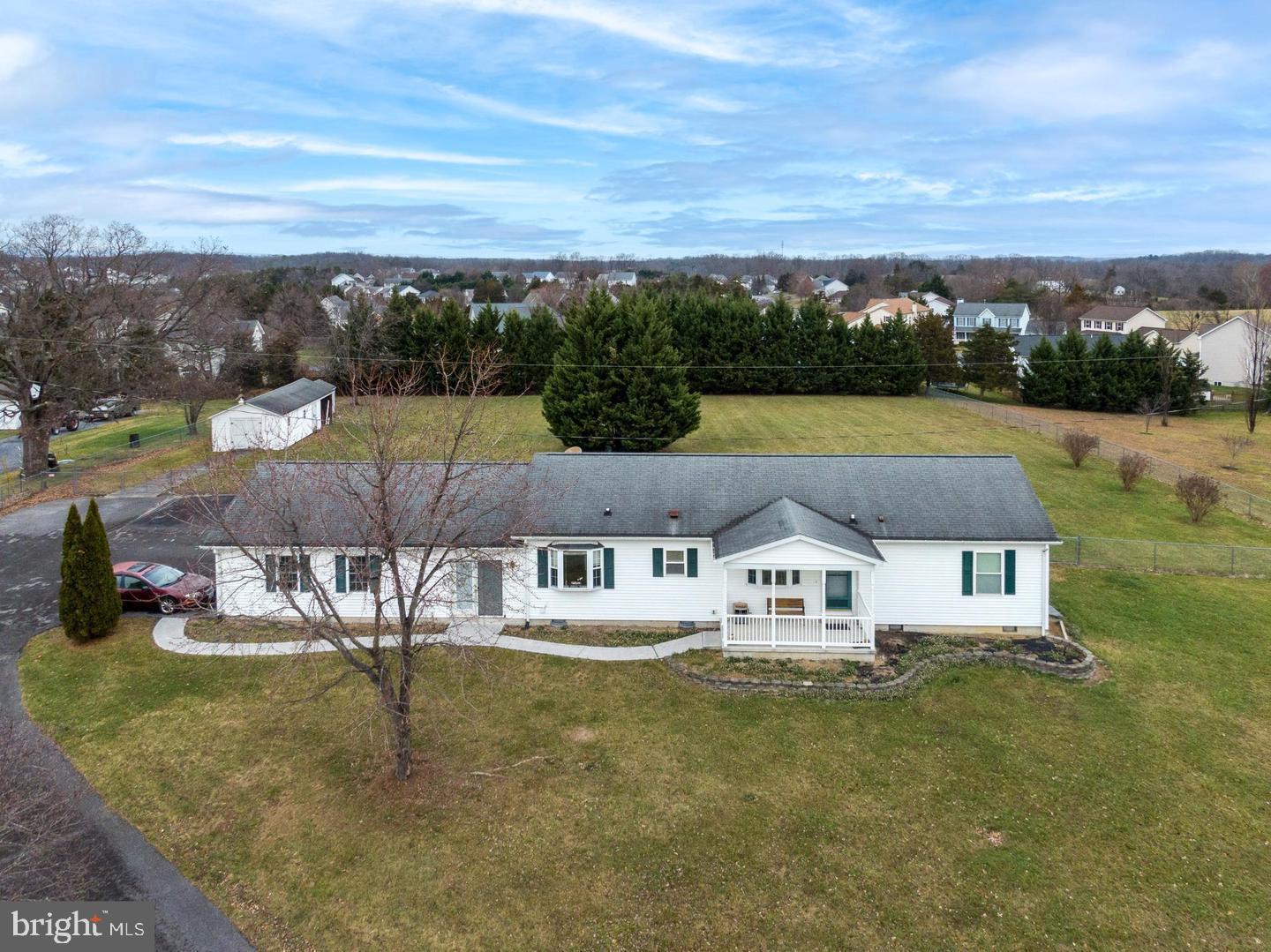 2713 Senseny Road Winchester, VA 22602 - Photo 1 of 49 This could be yours! 2713 Senseny
White Oak Media