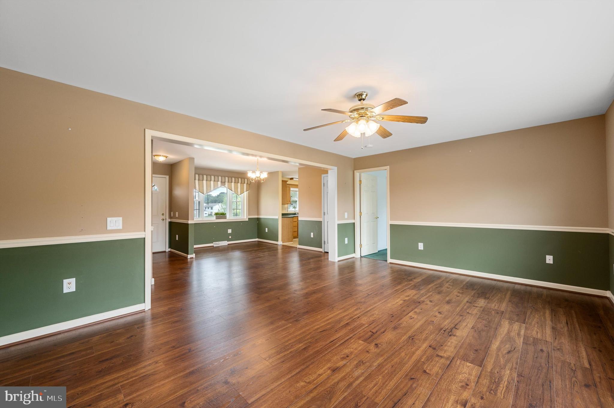 2713 Senseny Road Winchester, VA 22602 - Photo 14 of 49 Living Room 3