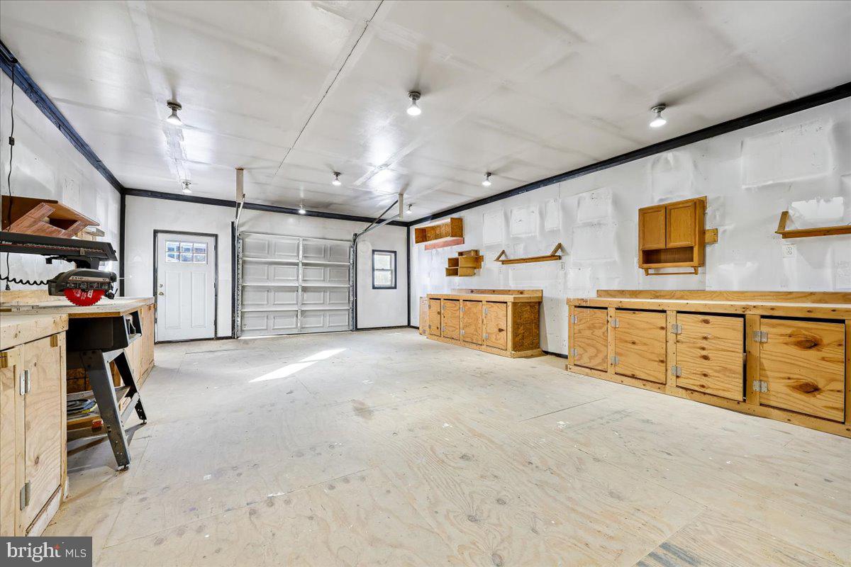 11914 Fingerboard Road Monrovia, MD 21770 - Photo 49 of 56 Workshop