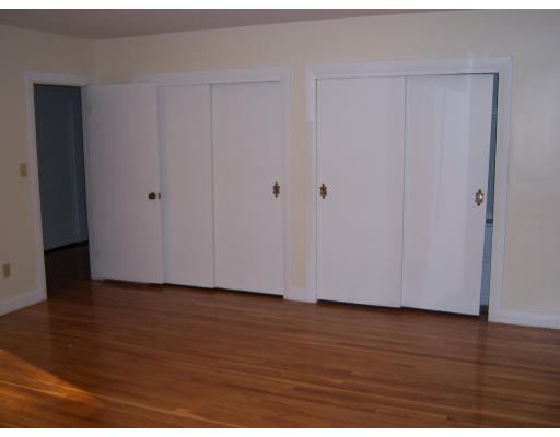 28 Levbert Road Newton, MA 02459 - Photo 3 of 14