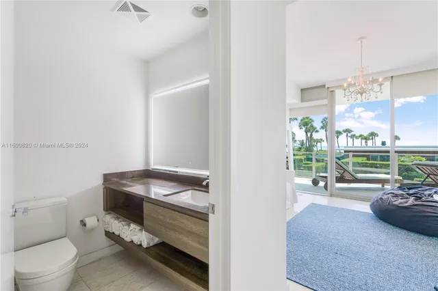 $5,550,000 | 350 Ocean Drive, Unit 201N, Key Biscayne, FL 33149