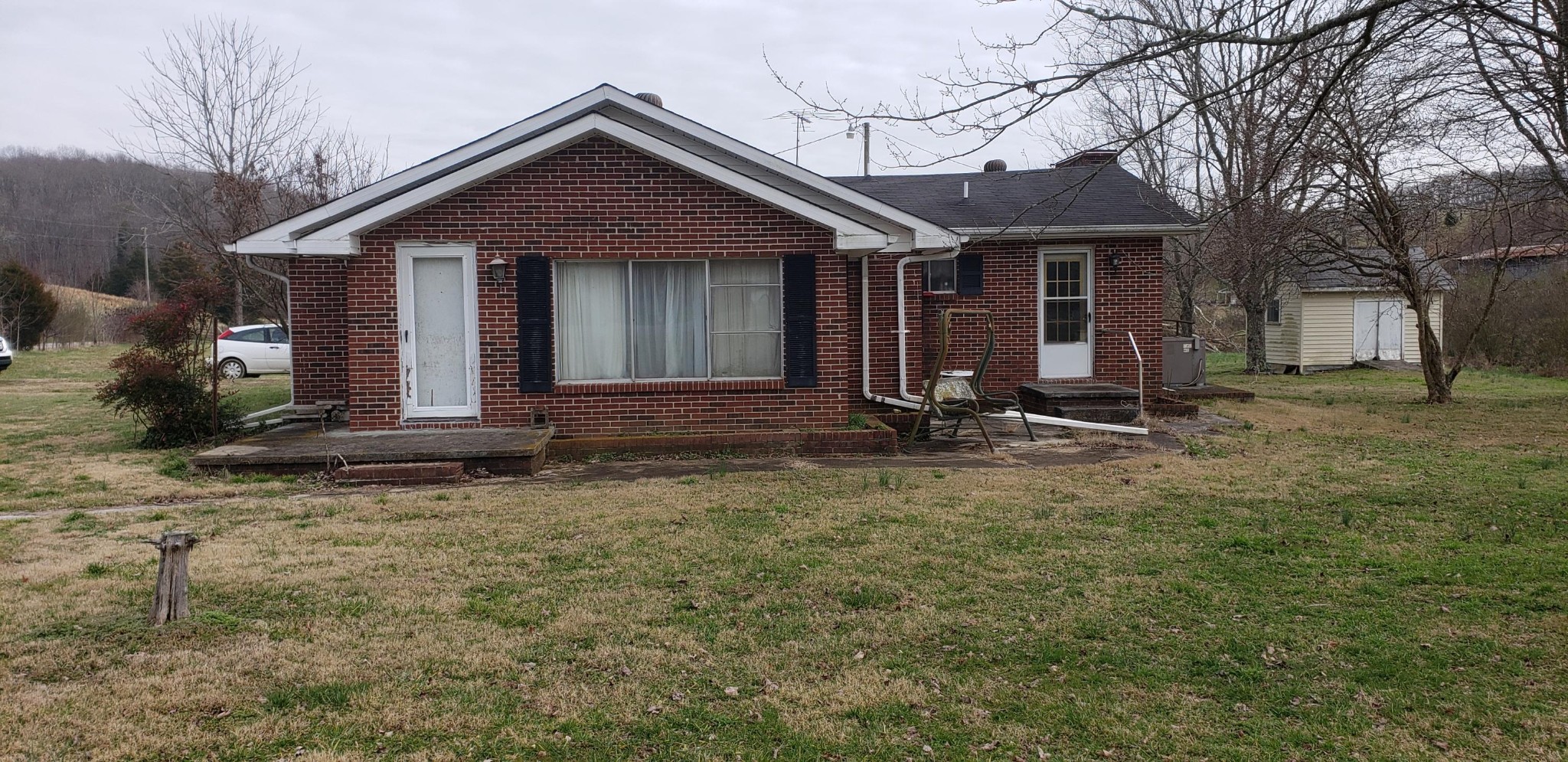 7600 Little Valley Road Loudon, TN 37774 - Photo 2 of 7 a front view of a house with a yard