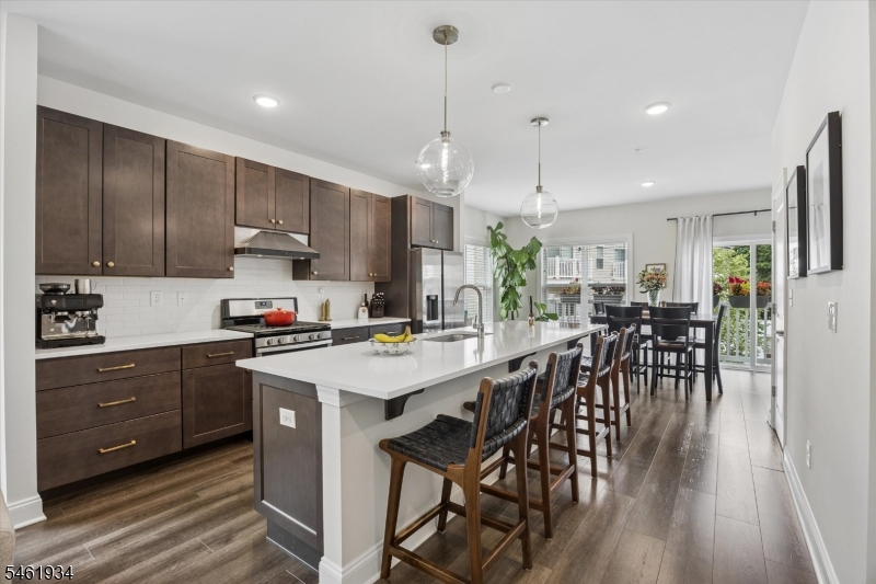 206 Abbe Road Little Falls, NJ 07424 - Photo 4 of 31 Gallery Image 4