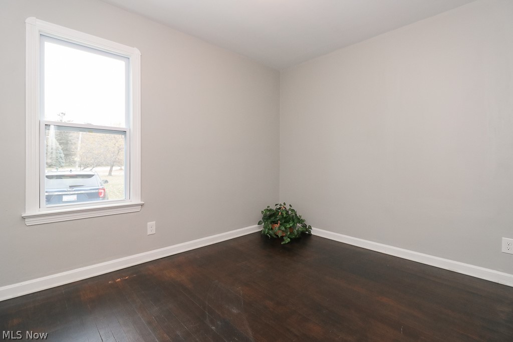 4481 Tiedeman Road Cleveland, OH 44144 - Photo 20 of 29 Gallery Image 20