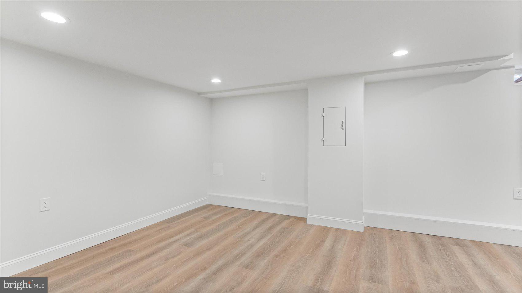 8028 Kimberly Road Baltimore, MD 21222 - Photo 17 of 32