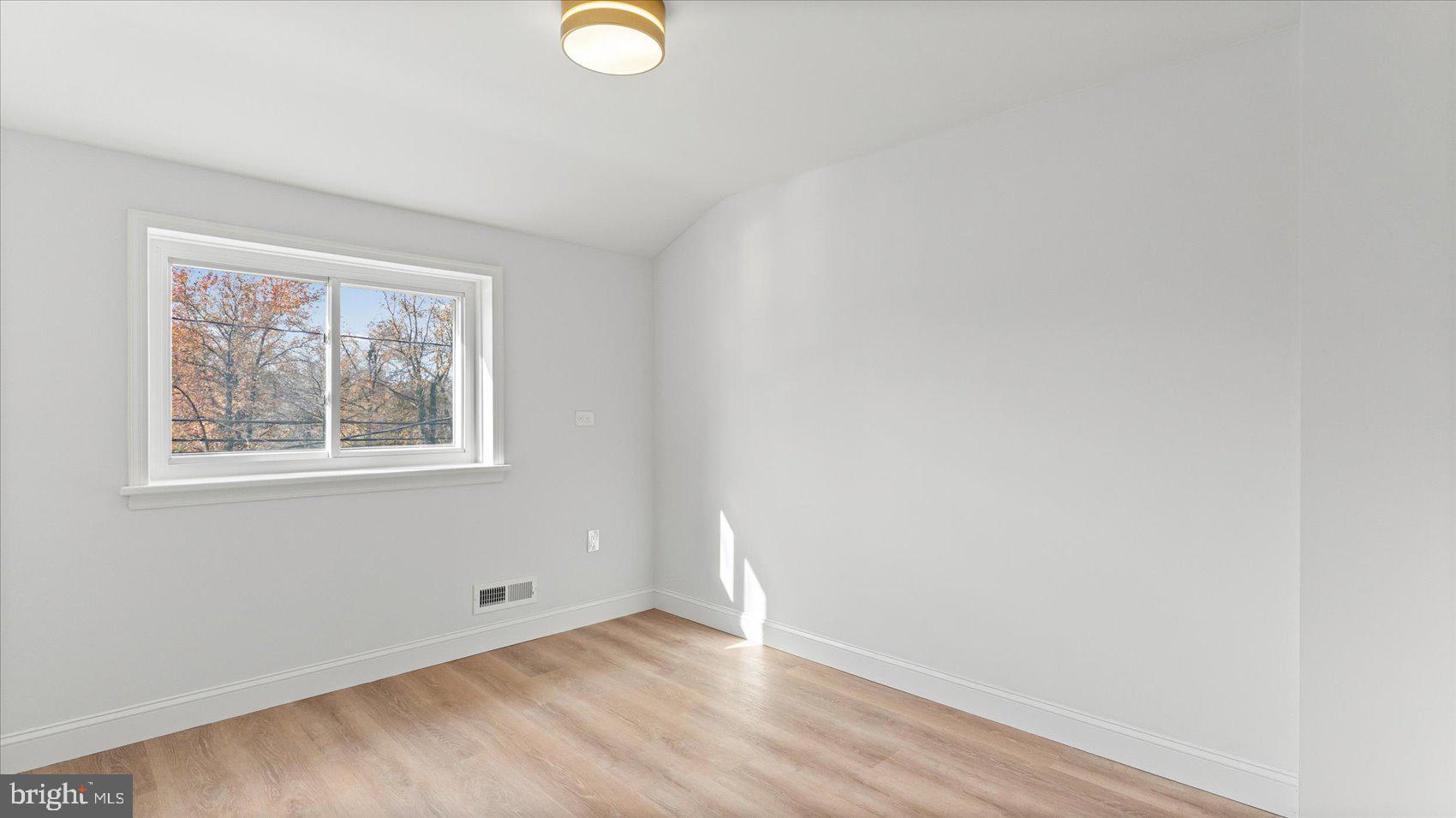 8028 Kimberly Road Baltimore, MD 21222 - Photo 23 of 32