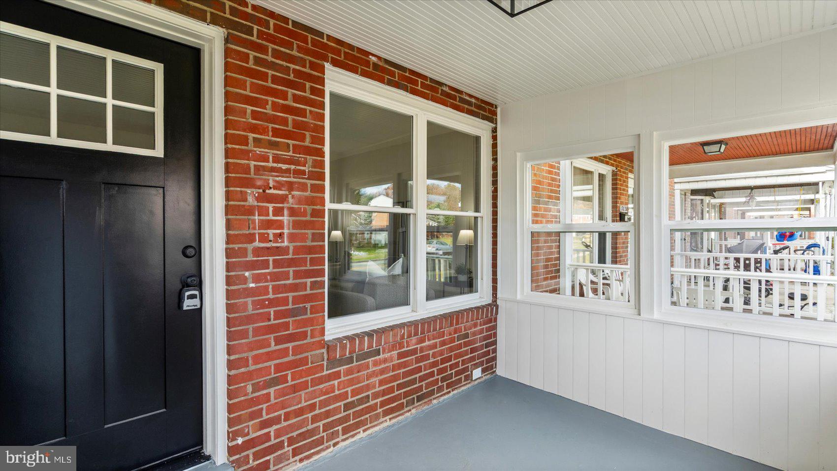 8028 Kimberly Road Baltimore, MD 21222 - Photo 5 of 32