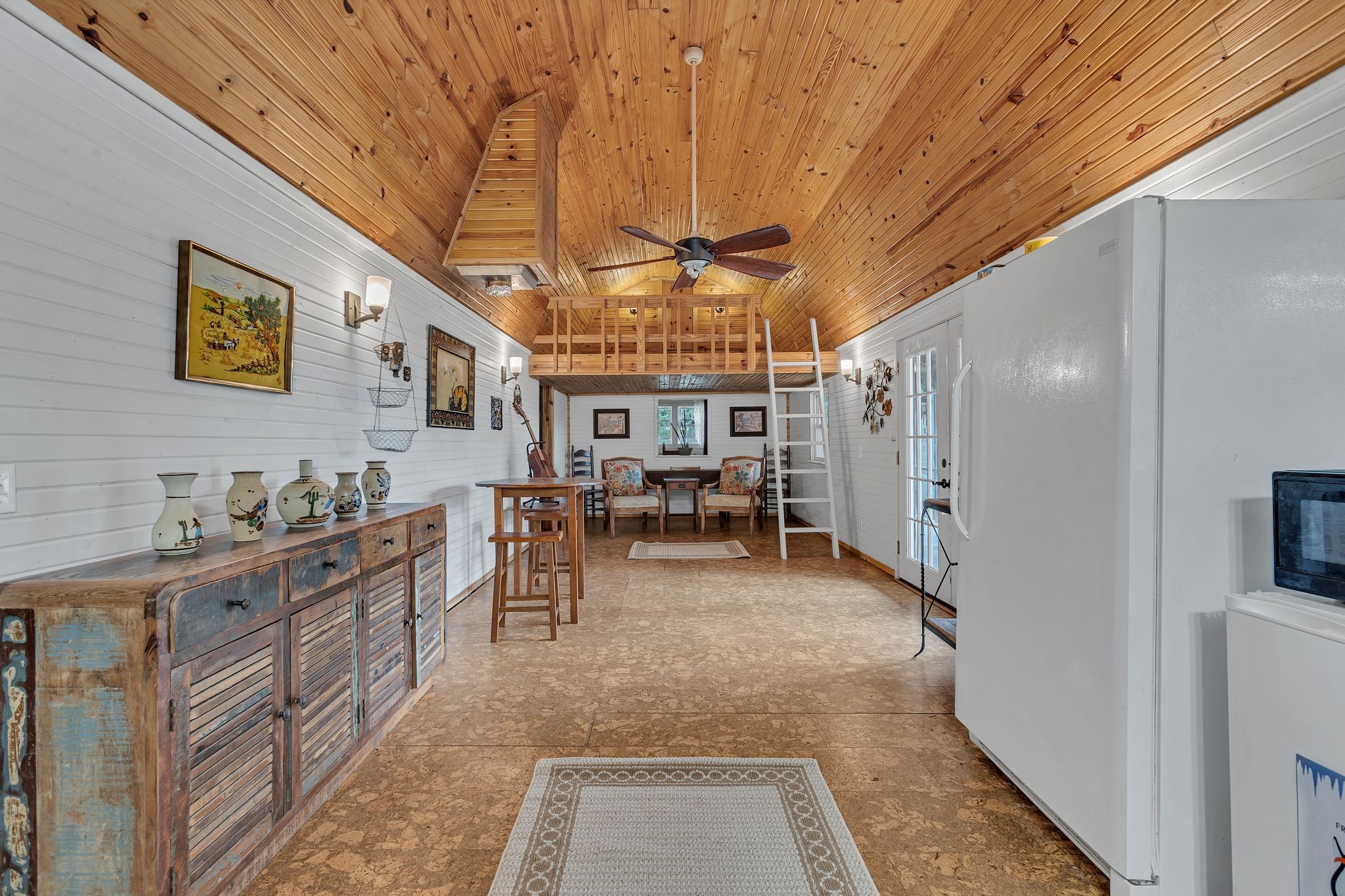 3519 Owl Hollow Road Linden, TN 37096 - Photo 4 of 42
