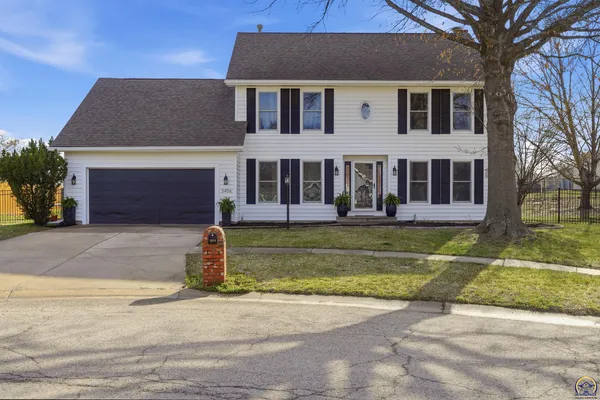 $450,000 | 3456 Southwest Brandywine Court, Topeka, KS 66614